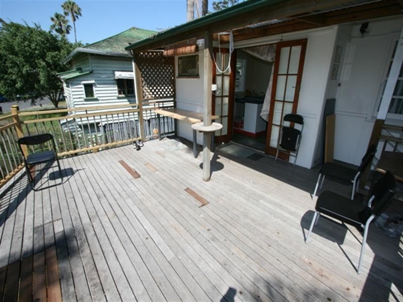 13 Balmoral Street, Hawthorne QLD 4171