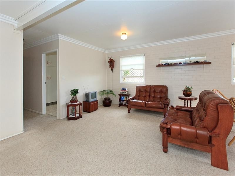 67 Main Avenue, Balmoral QLD 4171