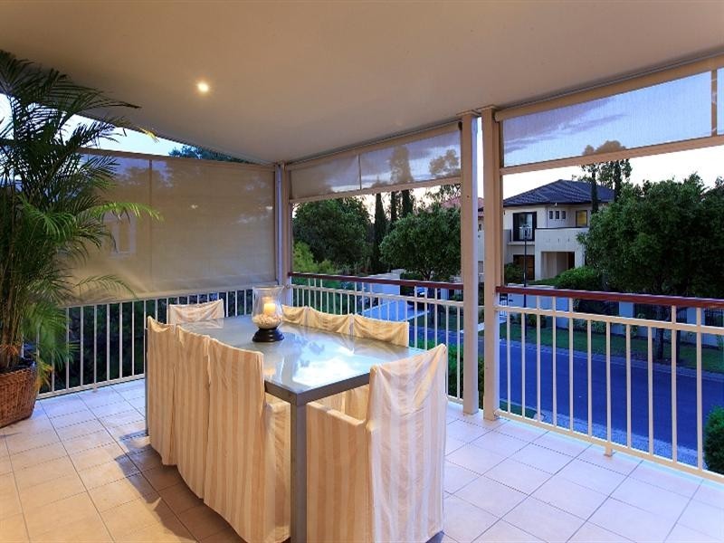 3 Portside Place, Bulimba QLD 4171