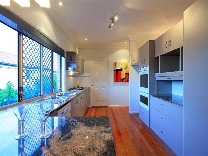 3 Portside Place, Bulimba QLD 4171