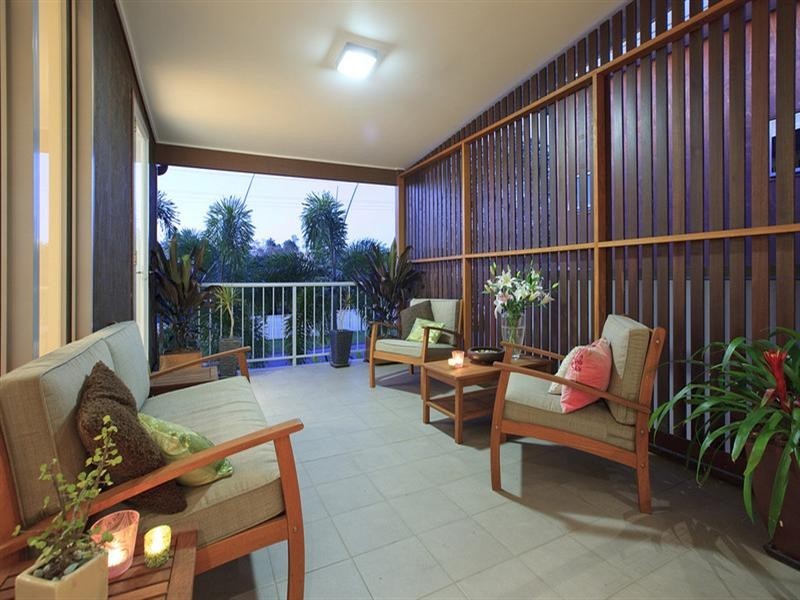 8 Eton Street, Bulimba QLD 4171