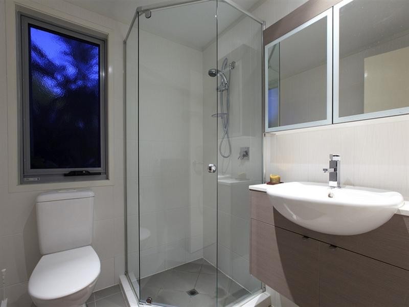 8 Eton Street, Bulimba QLD 4171