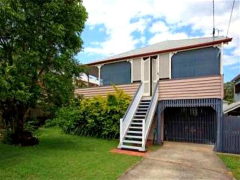 7 Govett Avenue, Hawthorne QLD 4171