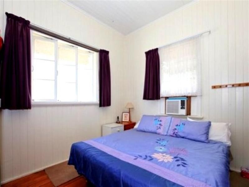 7 Govett Avenue, Hawthorne QLD 4171