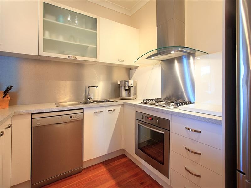 141 Dahlia Street, Cannon Hill QLD 4170