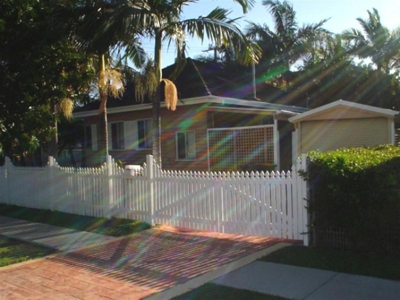 35 Cambridge Street, Bulimba QLD 4171