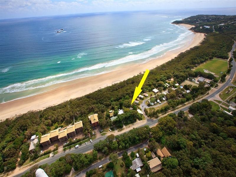 102 Dickson Way, Point Lookout QLD 4183