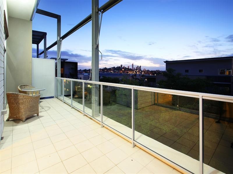 35/18 Ferry Lane, Bulimba QLD 4171