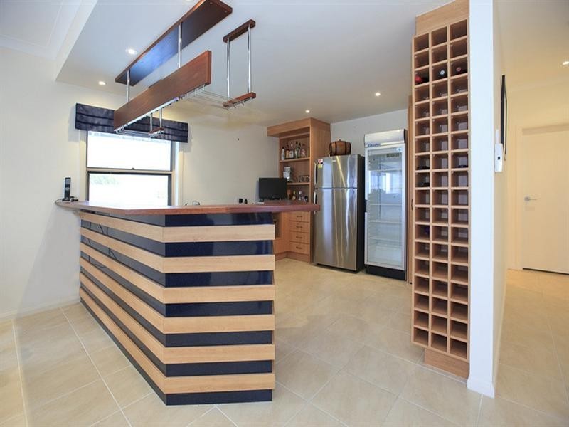 15 Claremont Street, Birkdale QLD 4159