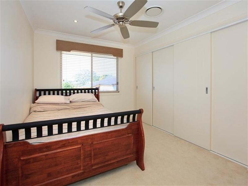 15 Claremont Street, Birkdale QLD 4159