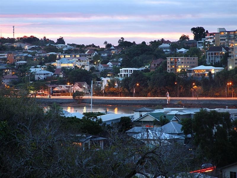 34 Tennyson Street, Bulimba QLD 4171