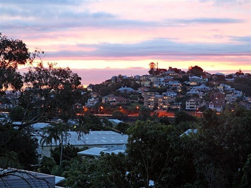 34 Tennyson Street, Bulimba QLD 4171