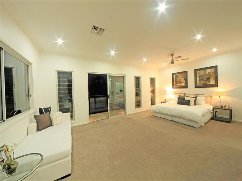 29 Paris Avenue, Morningside QLD 4170