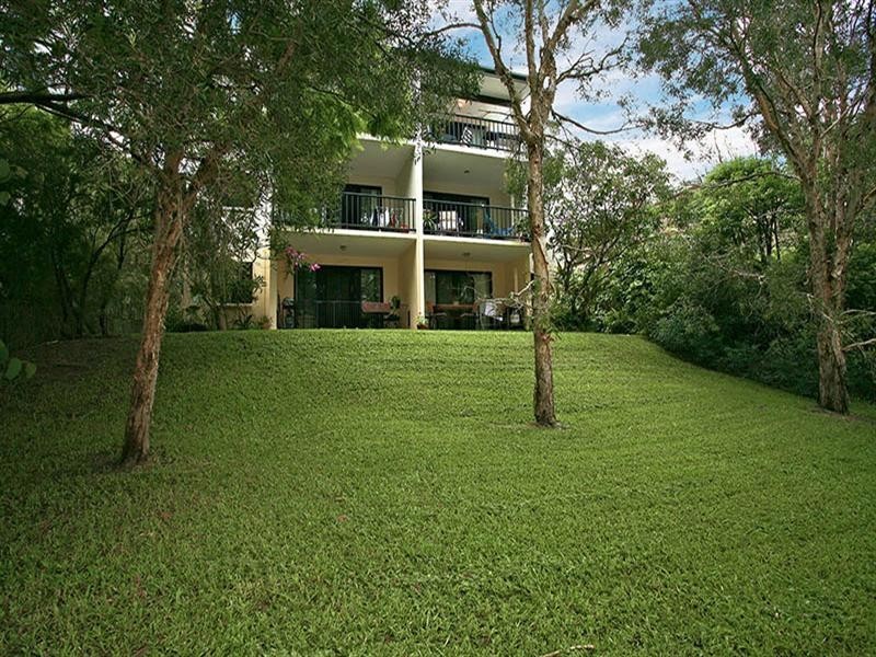 139 Walter Avenue, East Brisbane QLD 4169