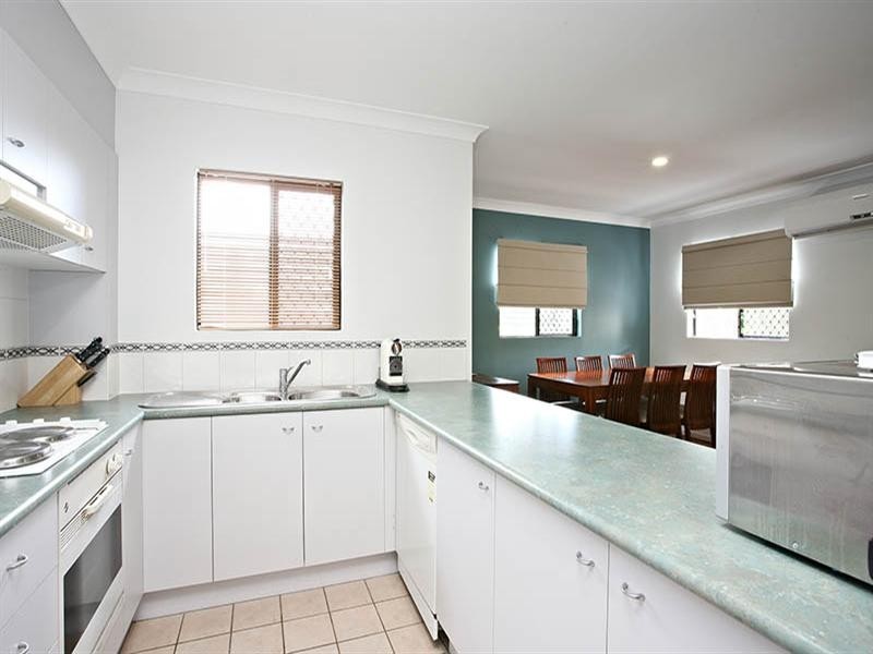 139 Walter Avenue, East Brisbane QLD 4169