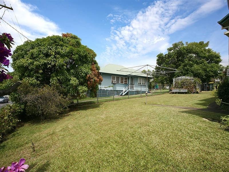 253 Winstanley Road, Carina QLD 4152