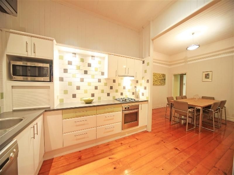 53 Derby Street, Balmoral QLD 4171