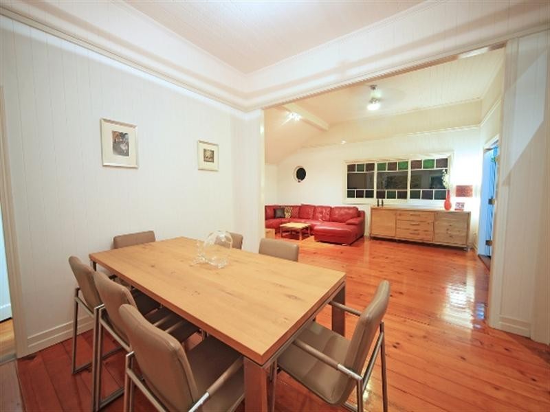 53 Derby Street, Balmoral QLD 4171