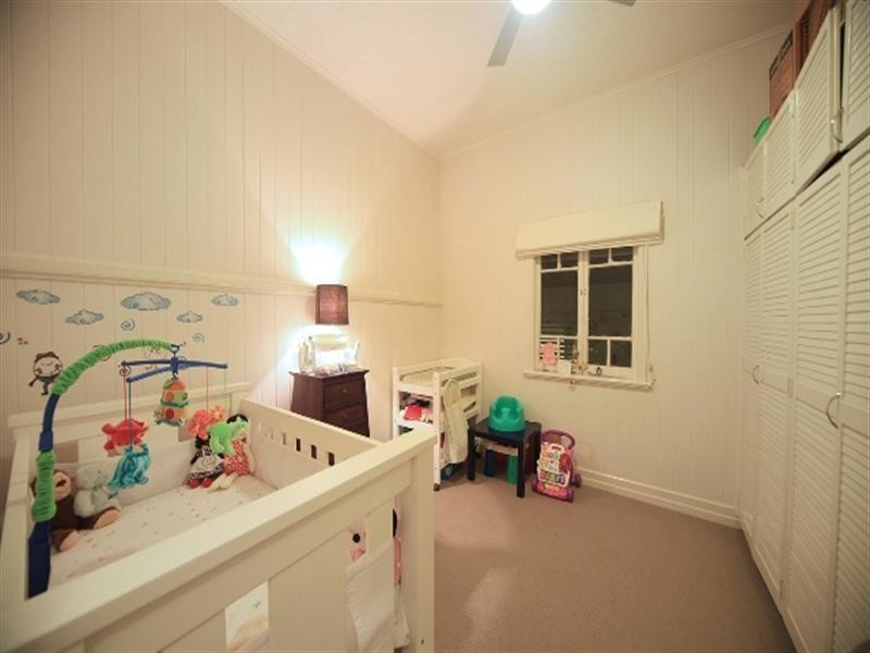 53 Derby Street, Balmoral QLD 4171