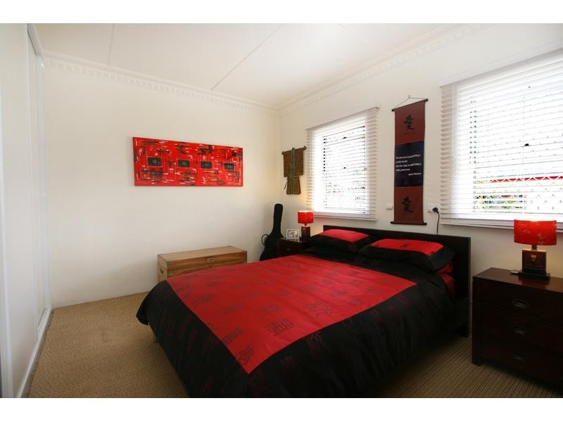 2/16 Narela Street, Cannon Hill QLD 4170