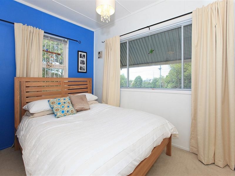 1848 Creek Road, Cannon Hill QLD 4170