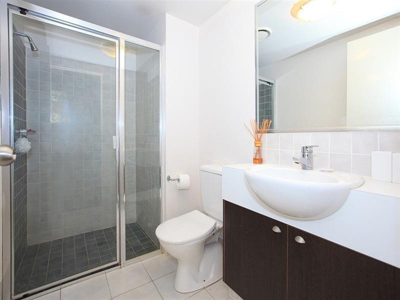 105/18 Richmond Road, Morningside QLD 4170