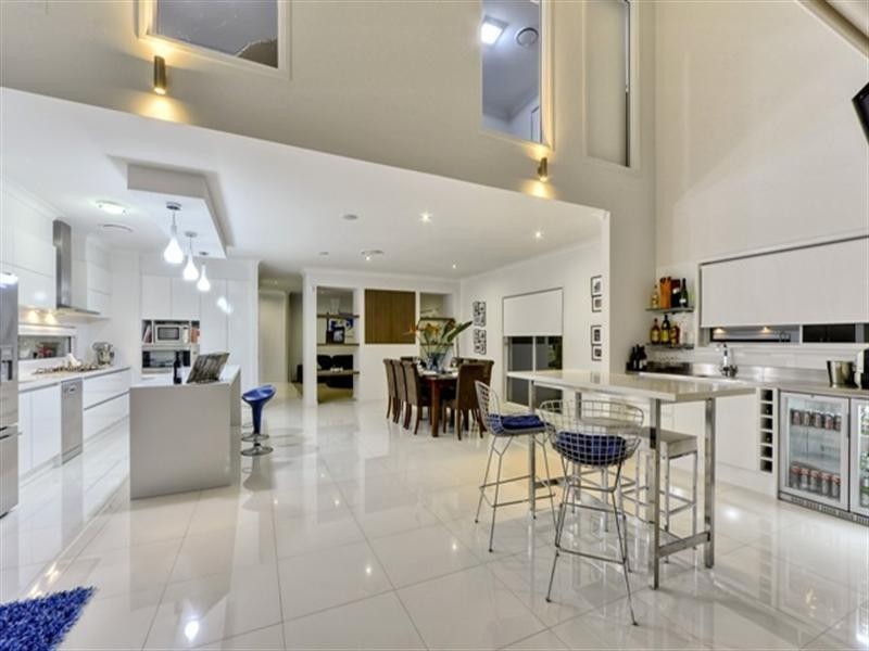 121 Bulimba Street, Bulimba QLD 4171