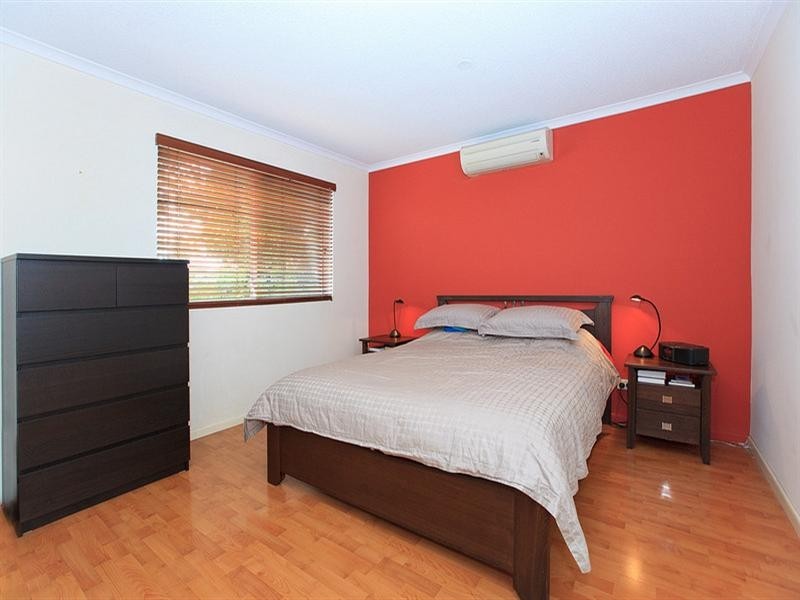 4/12 Simpson Street, Morningside QLD 4170