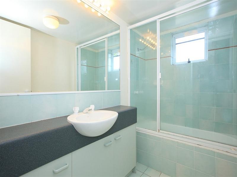 4/12 Simpson Street, Morningside QLD 4170