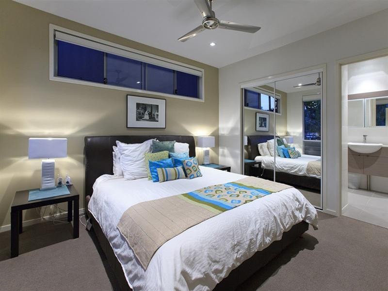 8 Eton Street, Bulimba QLD 4171