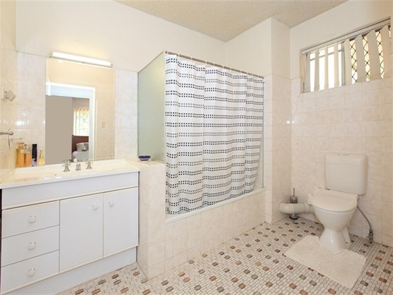 4/132 Pashen Street, Morningside QLD 4170