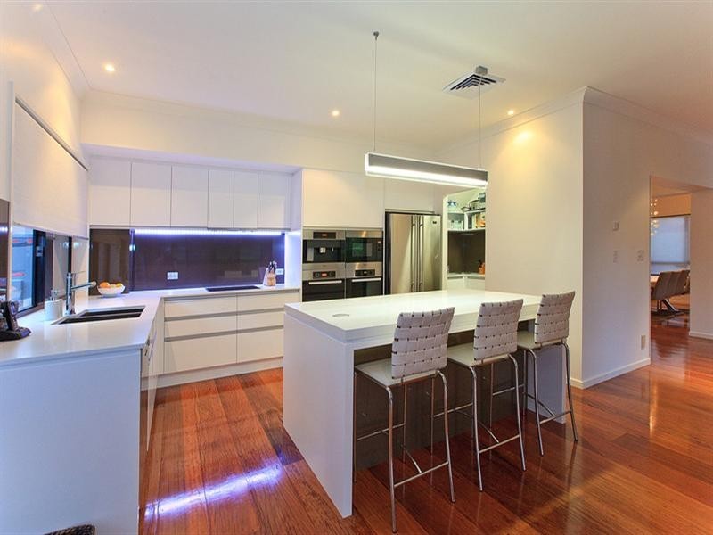 48 Portside Place, Bulimba QLD 4171