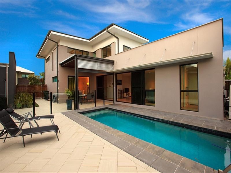 10 Edgewater Place, Bulimba QLD 4171