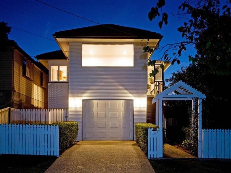 22 Pinedale Street, Morningside QLD 4170