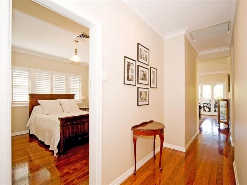 22 Pinedale Street, Morningside QLD 4170