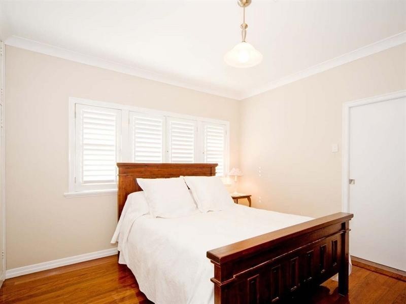 22 Pinedale Street, Morningside QLD 4170