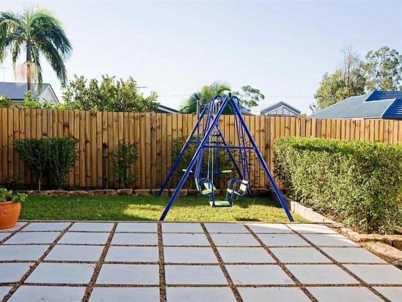22 Pinedale Street, Morningside QLD 4170