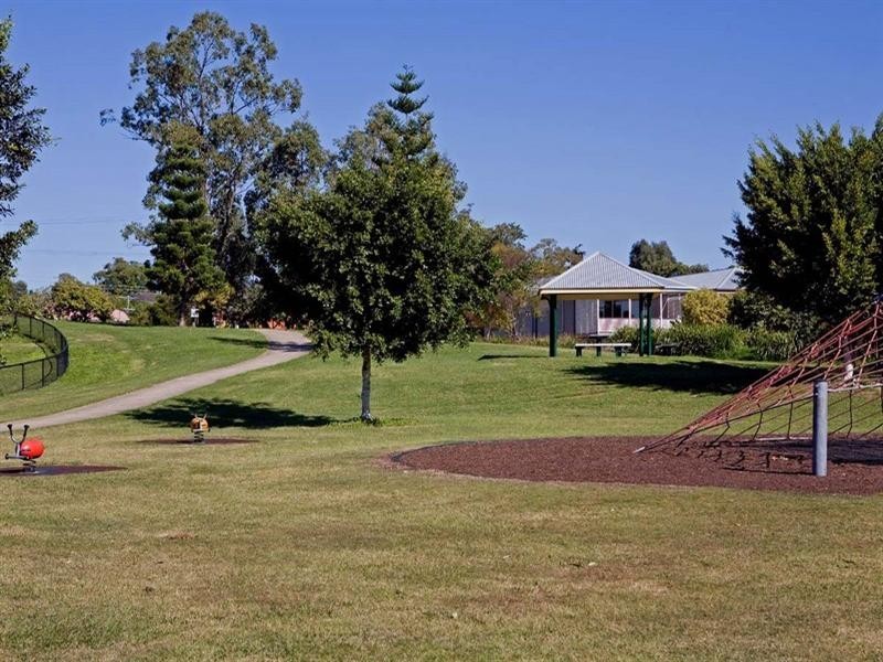 22 Pinedale Street, Morningside QLD 4170