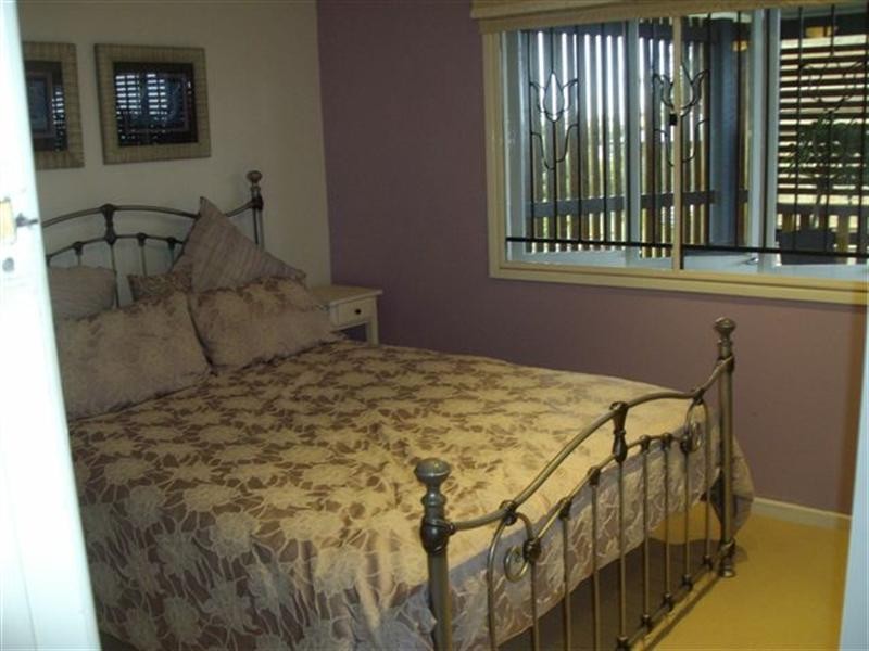 75 Dover Street, Hawthorne QLD 4171