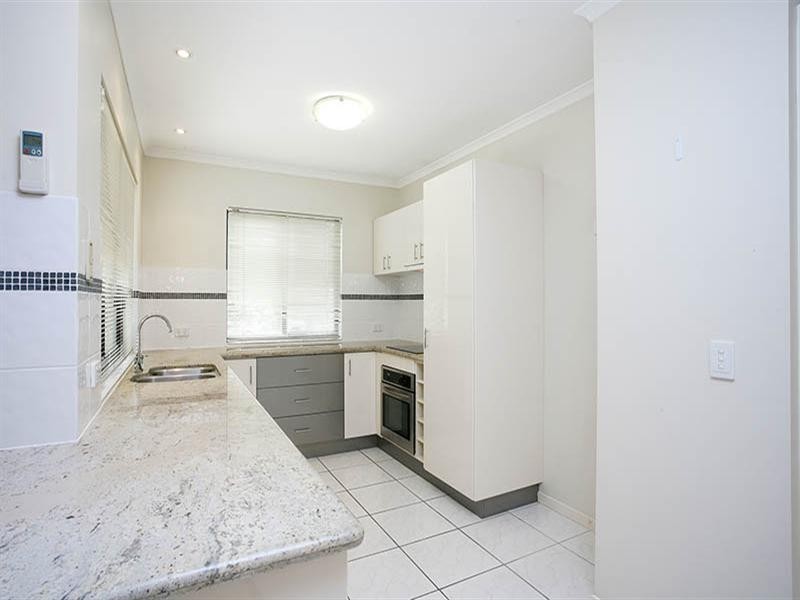 4/153 Riding Road, Balmoral QLD 4171