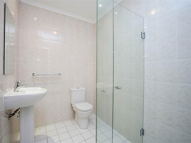 4/153 Riding Road, Balmoral QLD 4171