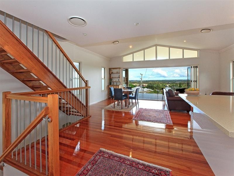 81 Raeburn Street, Manly West QLD 4179