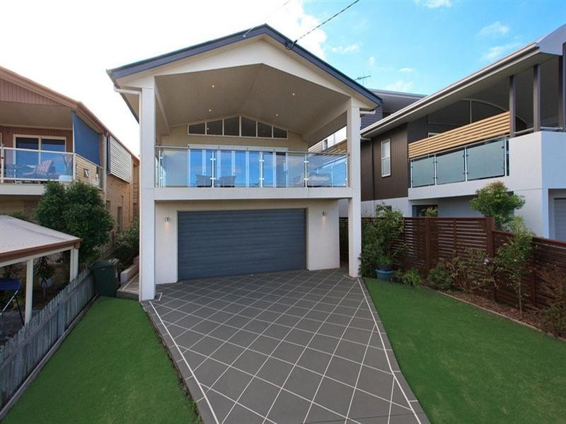 81 Raeburn Street, Manly West QLD 4179