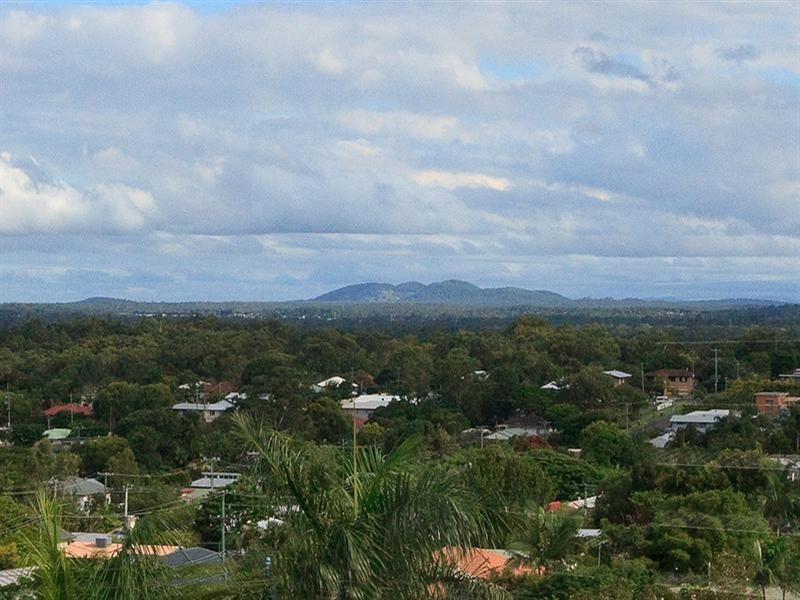 81 Raeburn Street, Manly West QLD 4179