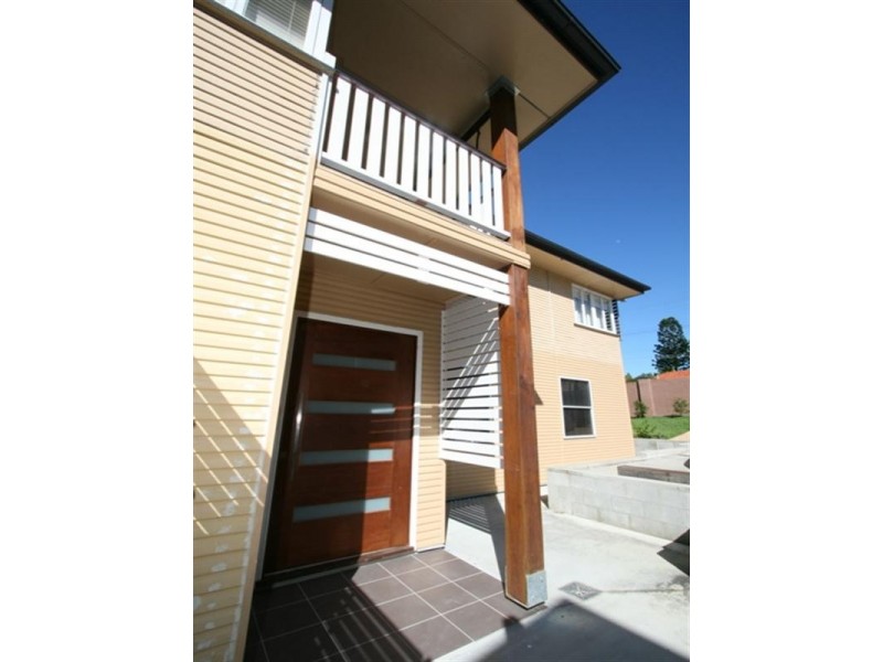 11 Kensington Avenue, Seven Hills QLD 4170