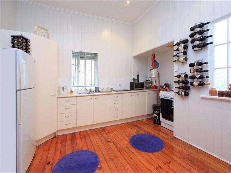 29 Balmoral Street, Hawthorne QLD 4171