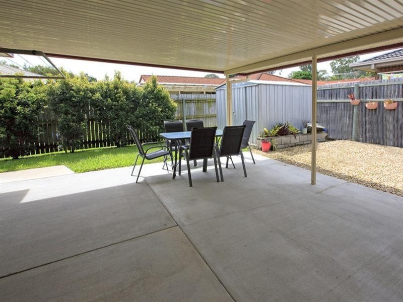 8 Oakwood Court, Hemmant QLD 4174