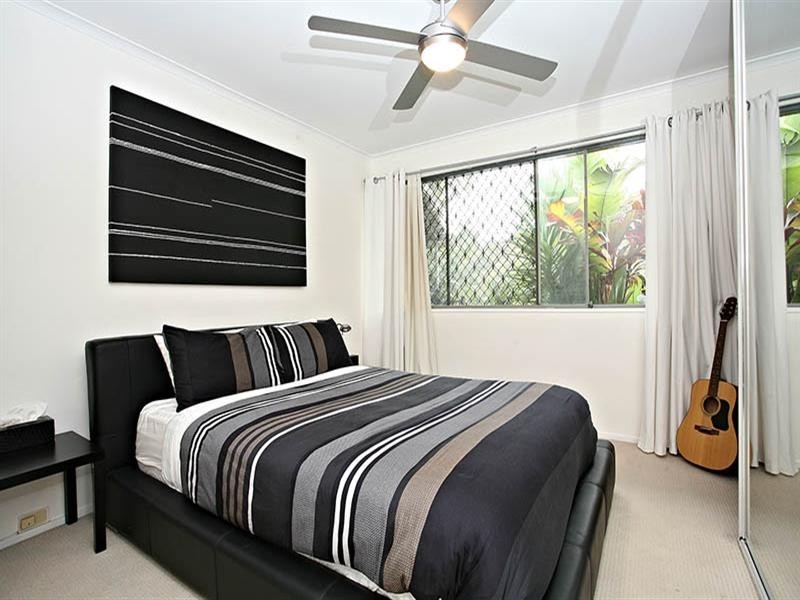 17 Lombard Street, Carina QLD 4152