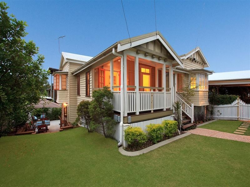 45 Dover Street, Hawthorne QLD 4171