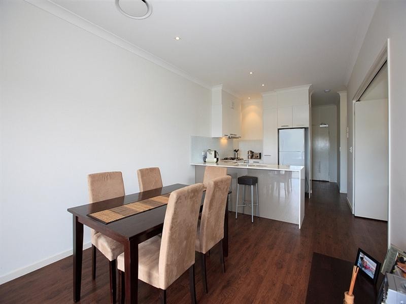 9/18 Barton Road, Hawthorne QLD 4171